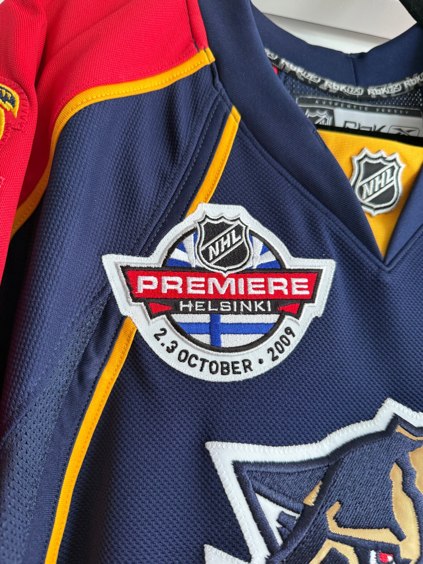 Panthers Stephen Weiss 2009 Finland Game Authentic Reebok Blue 54 (used)