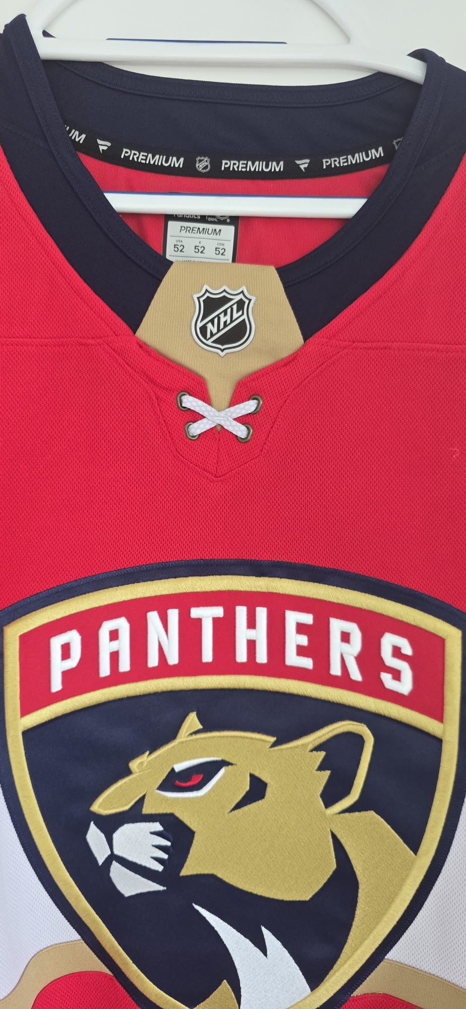 Panthers Sam Reinhart Autographed Fanatics Premium 52 (NWT) AJ Sports COI