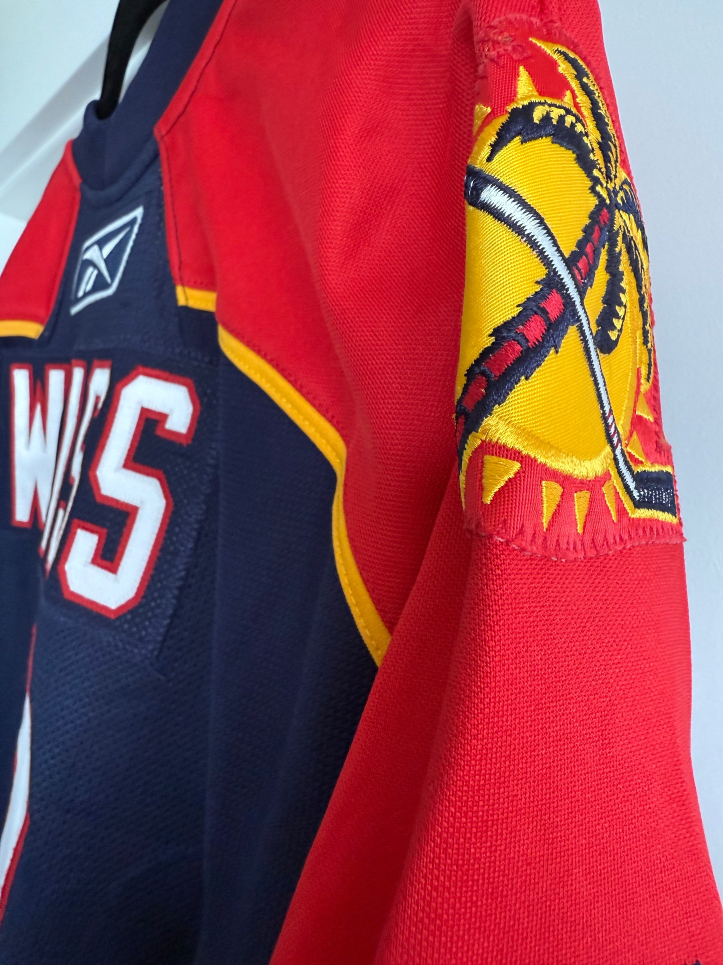 Panthers Stephen Weiss 2009 Finland Game Authentic Reebok Blue 54 (used)