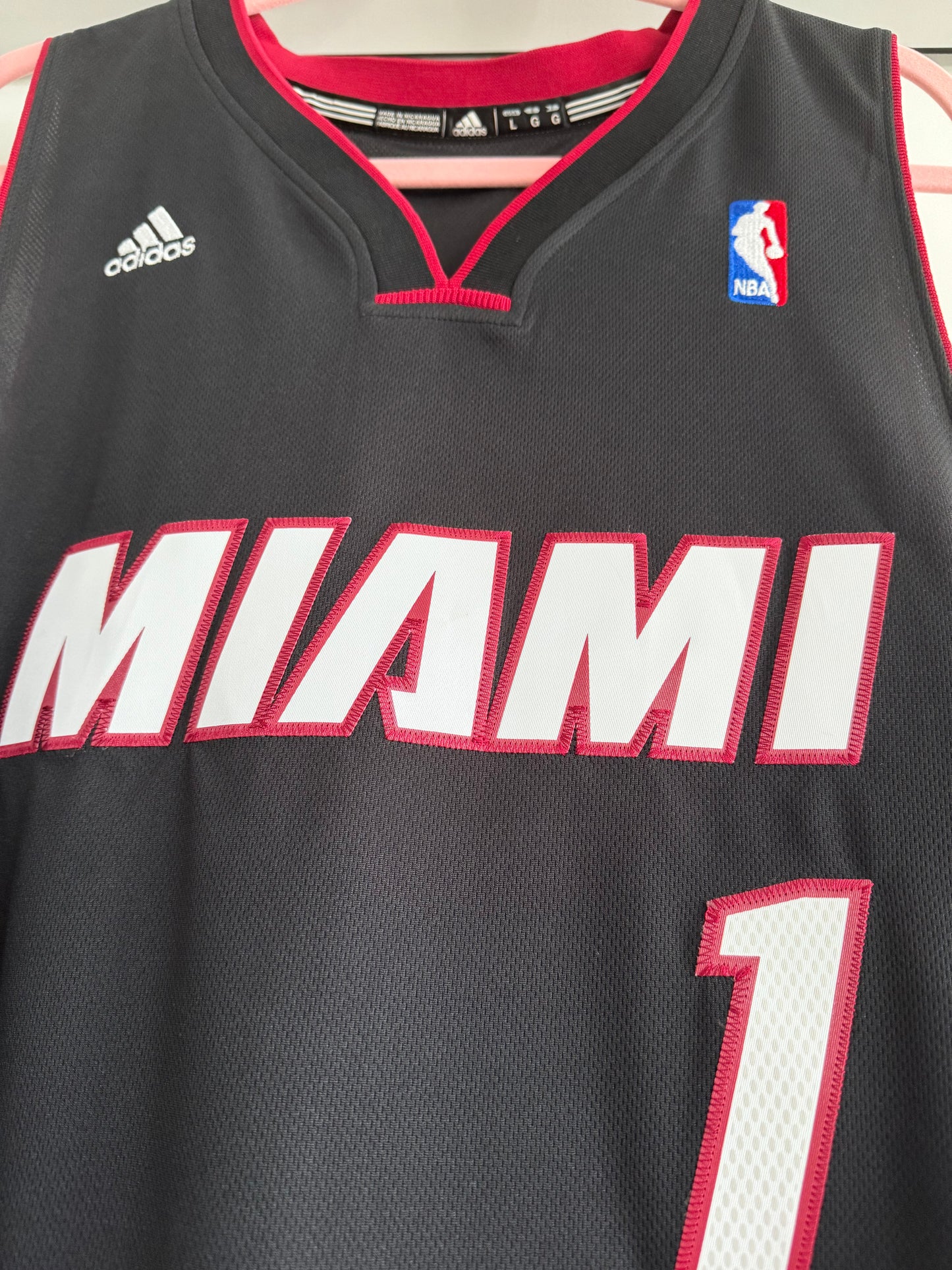 Heat Chris Bosh Adidas Swingman Black L (fits more like an XL) used
