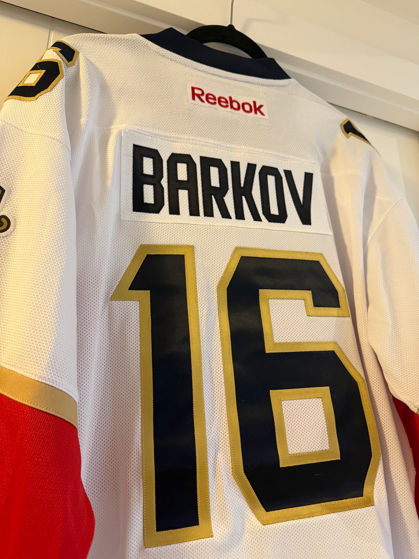 Panthers Aleksander Barkov Autographed Reebok Replica L (NWT) (No COA)