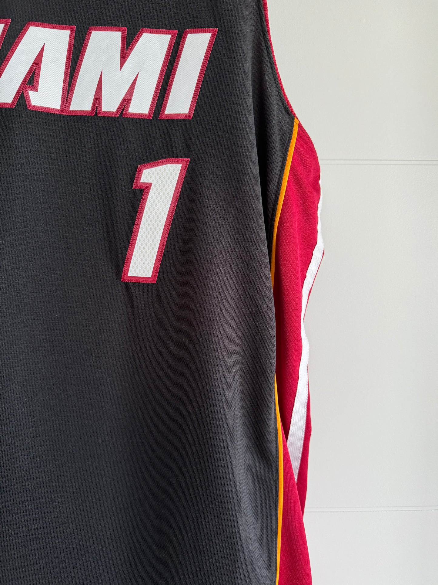 Heat Chris Bosh Adidas Swingman Black L (fits more like an XL) used