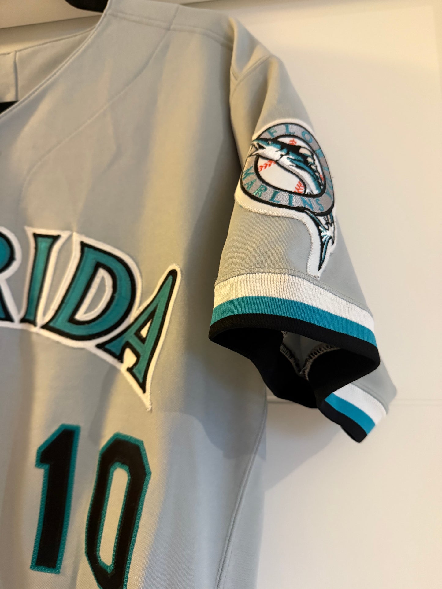 Marlins Gary Sheffield Russell Athletic Authentic 1993 Grey Sz 44 (used)