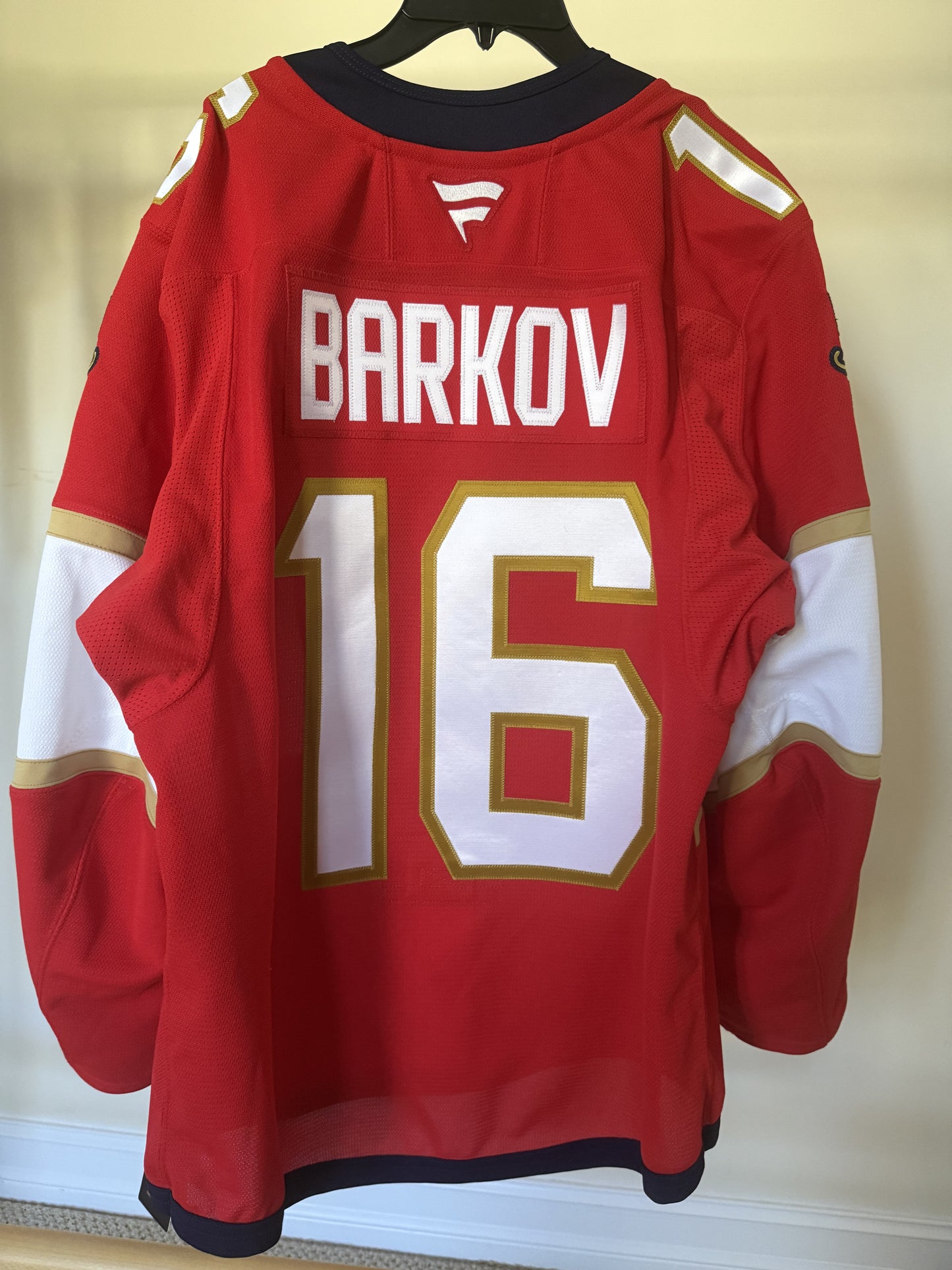 Panthers Aleksander Barkov Fanatics Authentic Pro 50 Red (NWT)