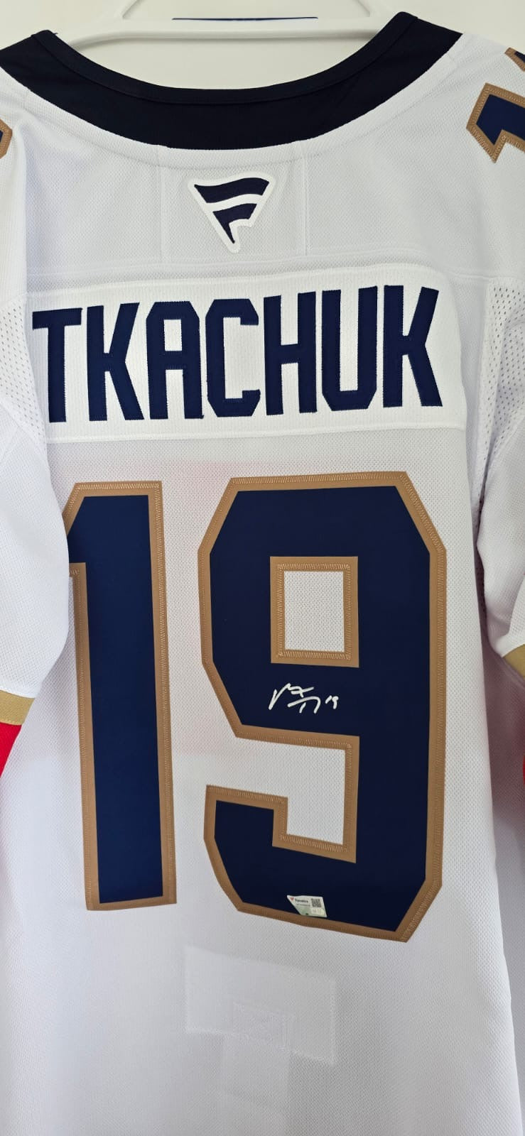 Panthers Matthew Tkachuk Autographed Fanatics Premium White 54 (Fanatics COA) NWT