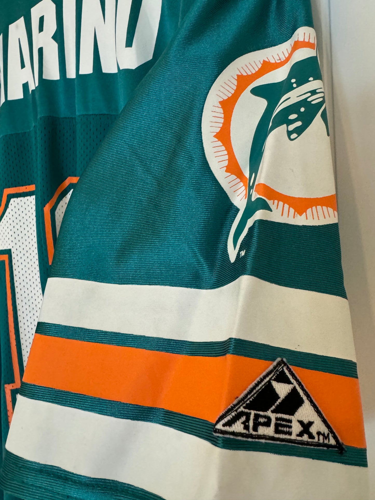 Dolphins Dan Marino Apex One Replica Aqua M (NWT)