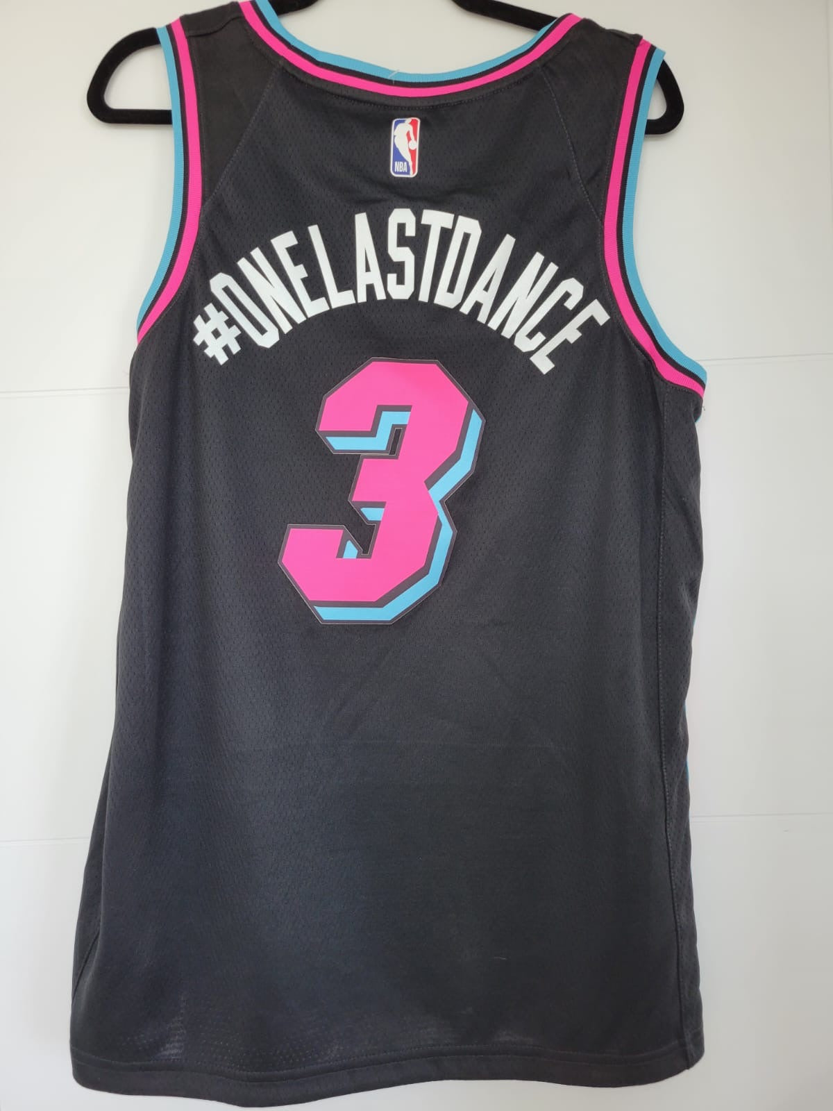 Heat #ONELASTDANCE 3 Nike Swingman Vice Nights 48 NWOT