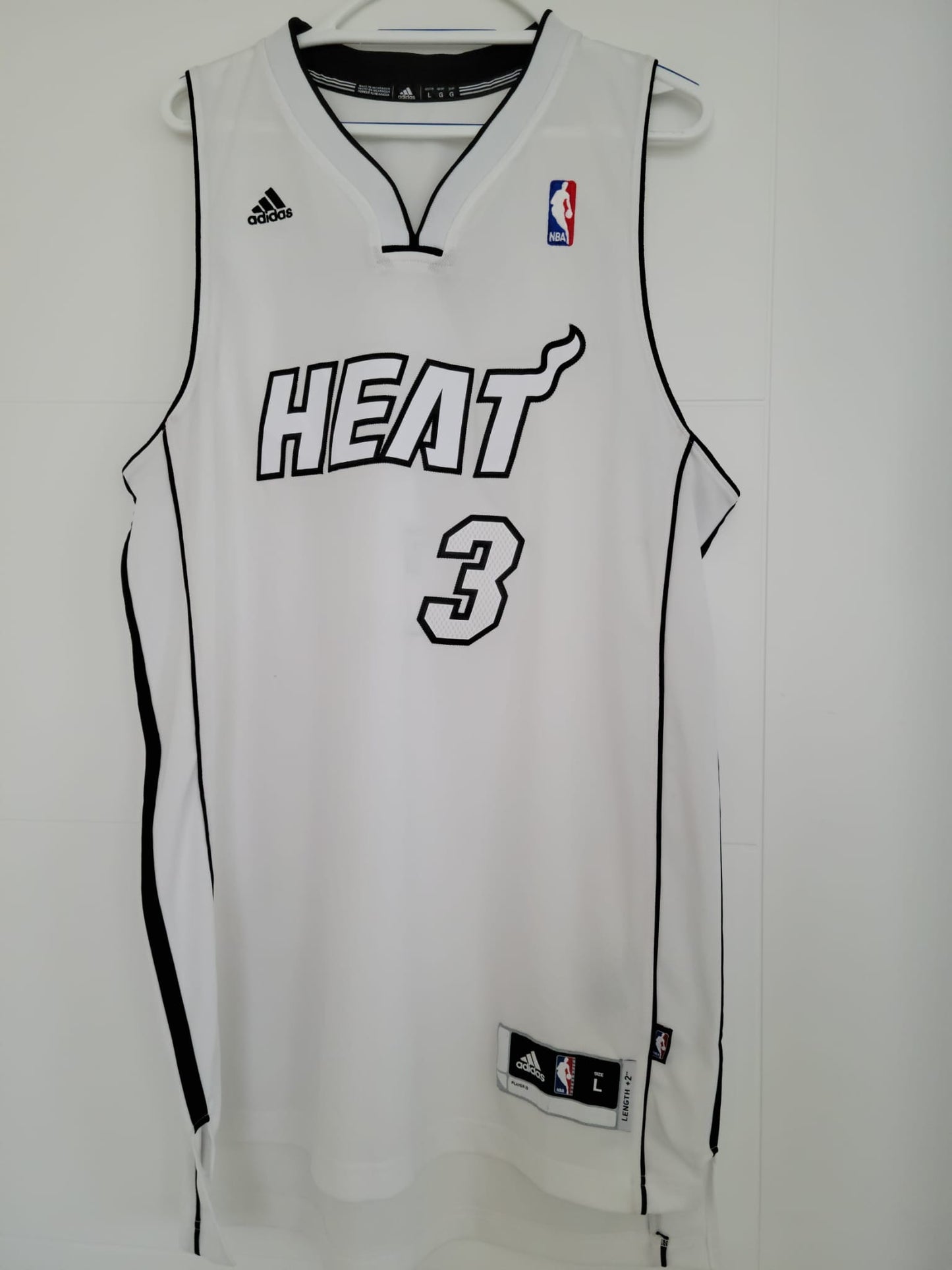 Heat Dwyane Wade Adidas Swingman White Hot L (used)