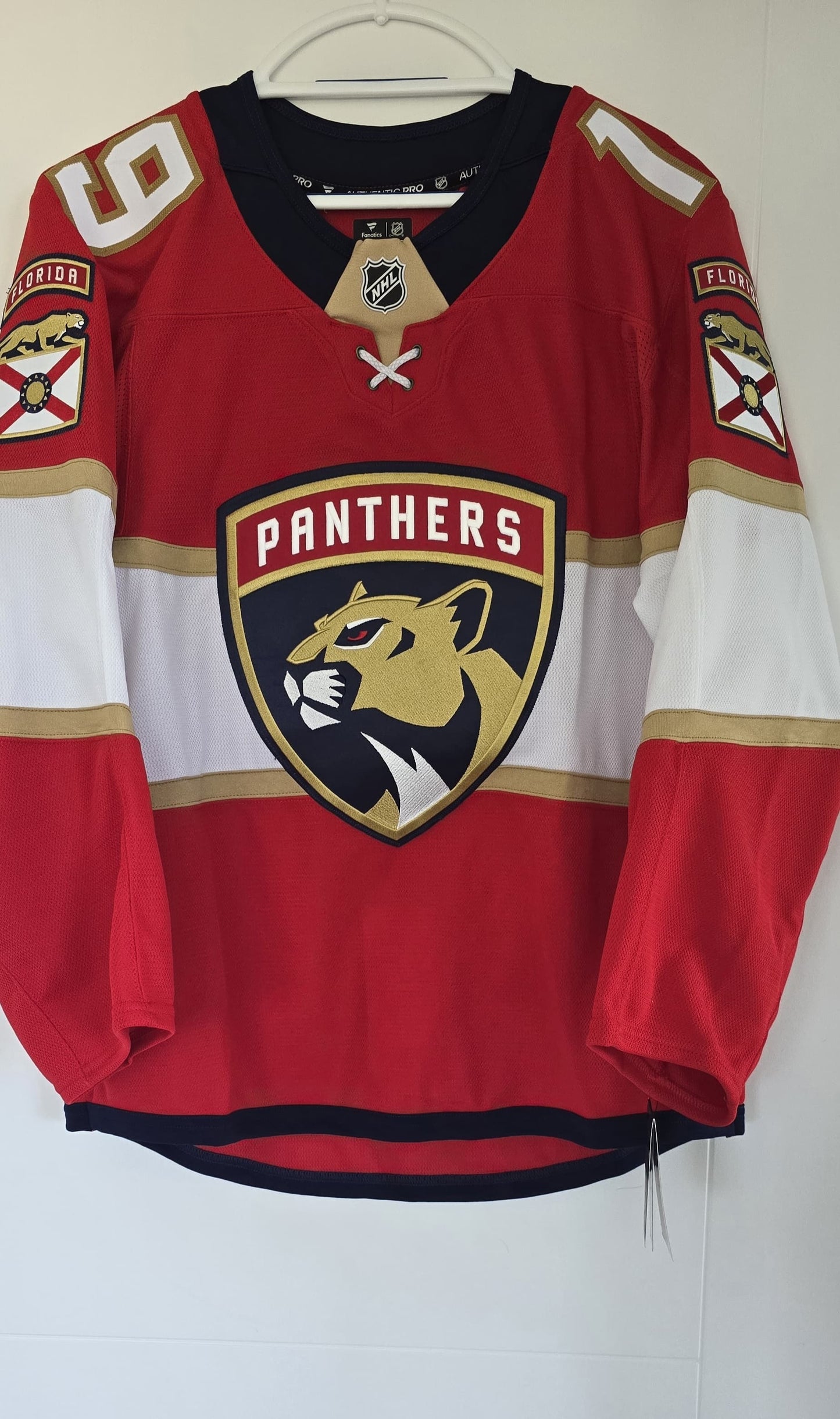 Panthers Matthew Tkachuk Fanatics Authentic Pro 48 Red (NWT)