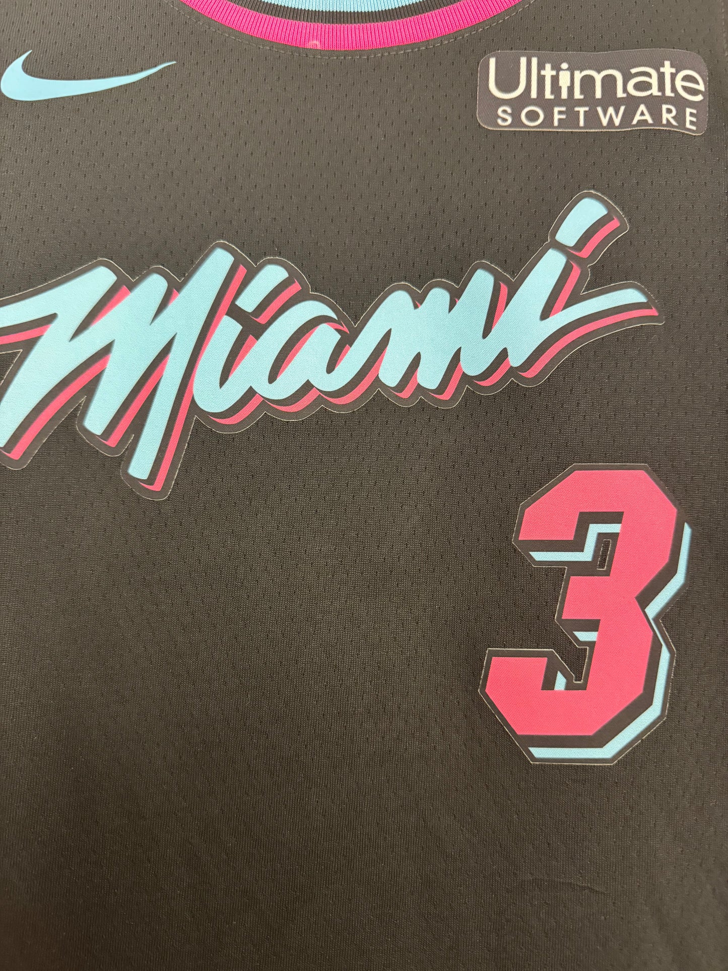 Heat Dwyane Wade Swingman Vice Nights 40 Used