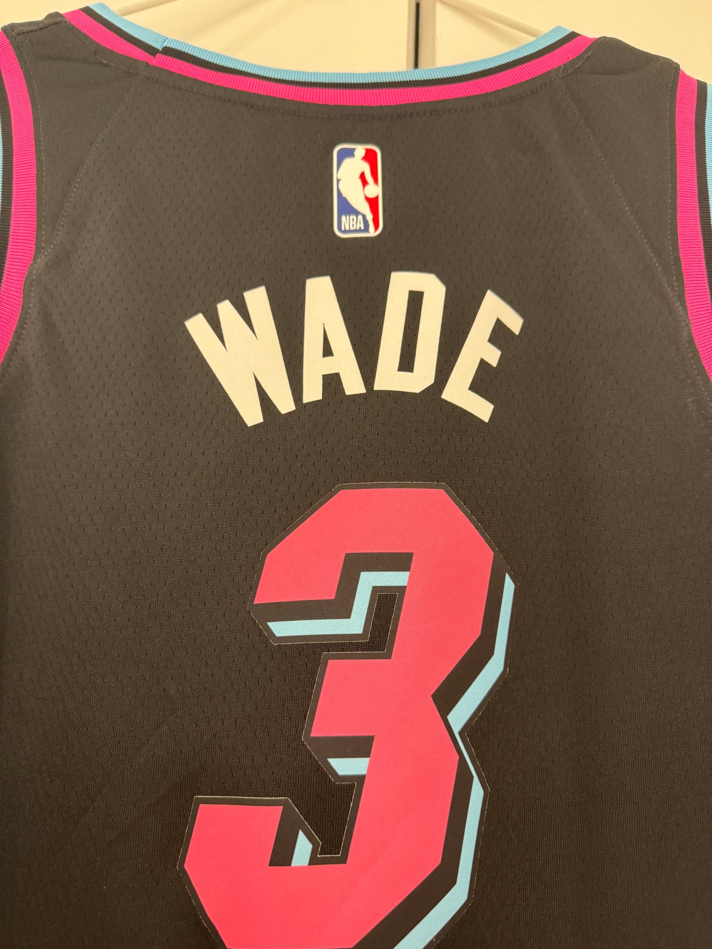 Heat Dwyane Wade Swingman Vice Nights 40 Used