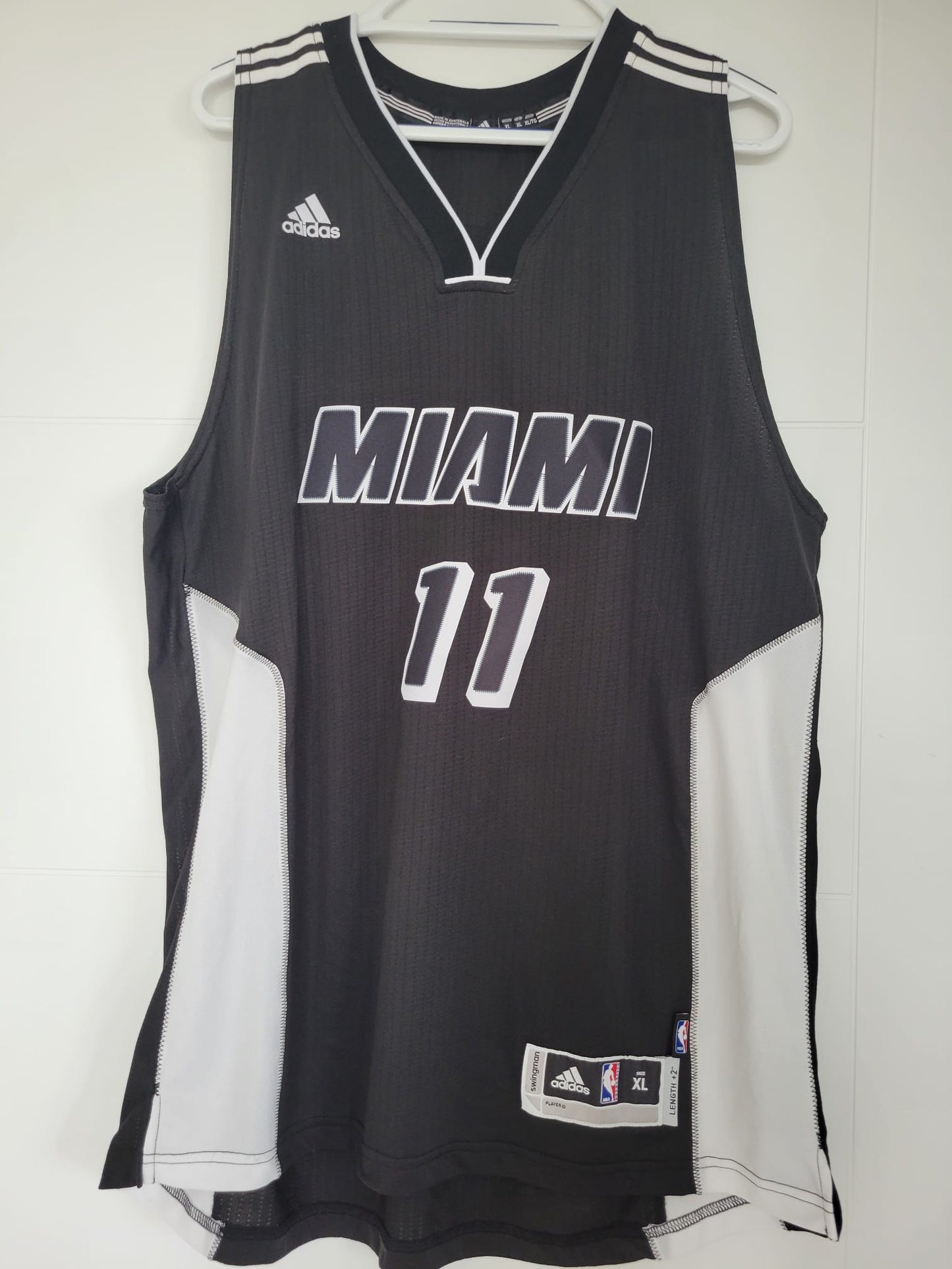 Heat Chris Andersen Black Tie Adidas Swingman XL (used)