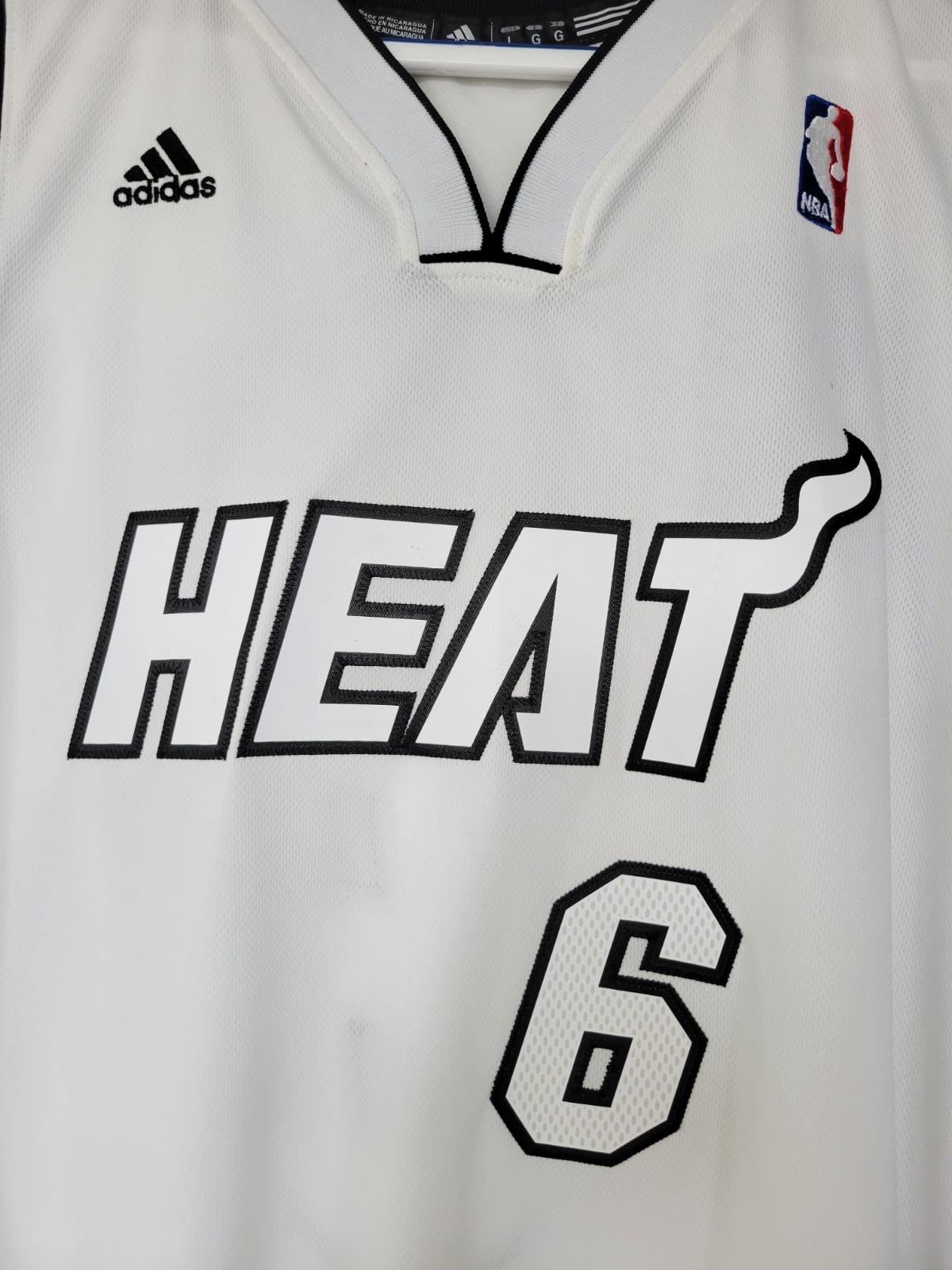 Heat LeBron James Adidas Swingman White Hot L (NWT)