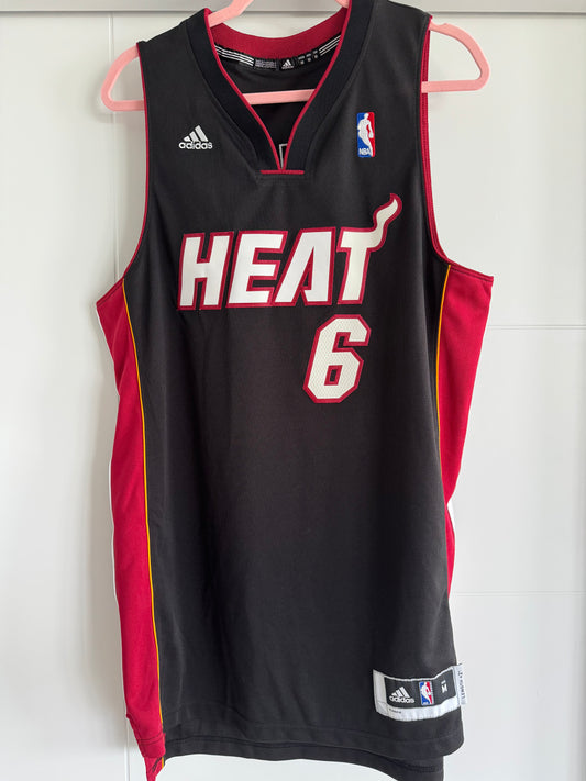 Heat LeBron James Adidas Swingman Black M (fits more like a L) used