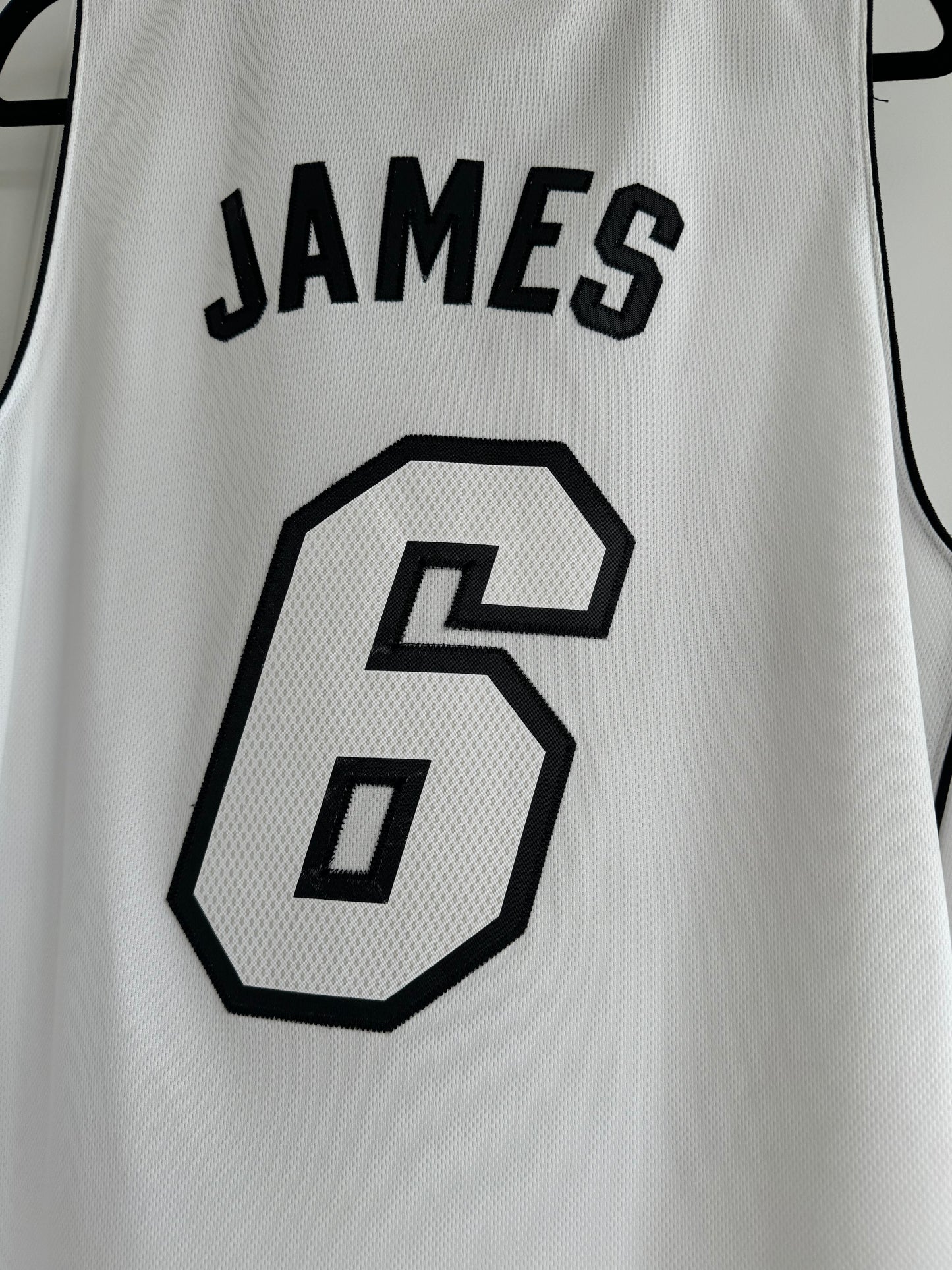 Heat LeBron James Adidas Swingman White Hot L Used